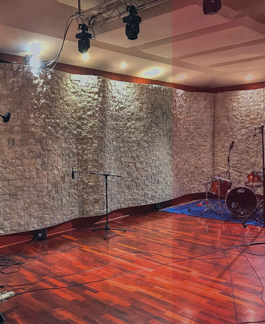 Music live room.